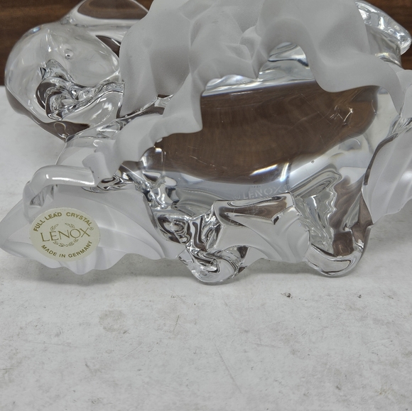 Lenox Crystal Elephant with satin baby - Picture 7 of 11